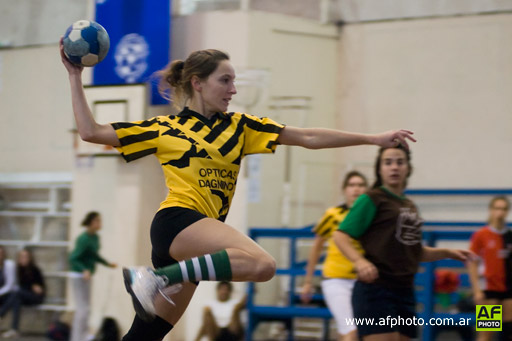 Resultado de imagen para handball site:www.noticiasmercedinas.com